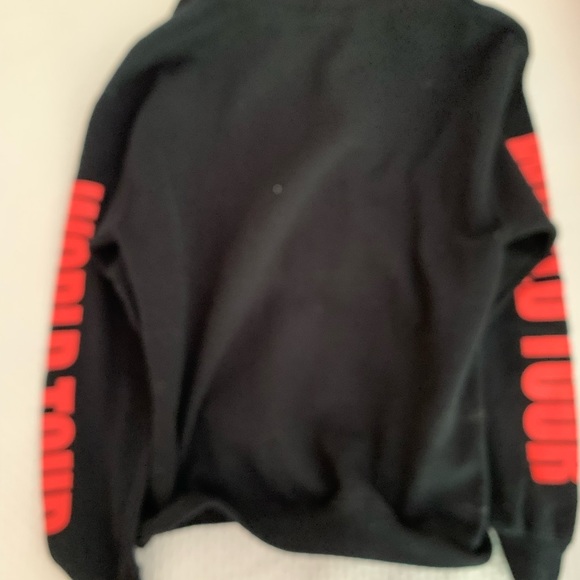 Justin Bieber Tour Sweater - Picture 6 of 6